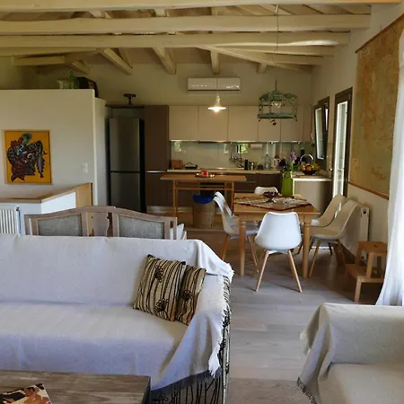 Willa Art Pelion Agria