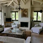 Art Pelion Агрия
